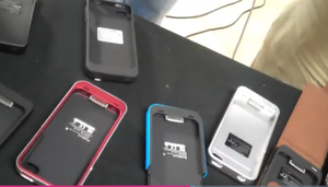 BYTE tested and compared 9 iPhone cases with built-in batteries. In this video a "jury" of 3 examines them and pronounces judgement.