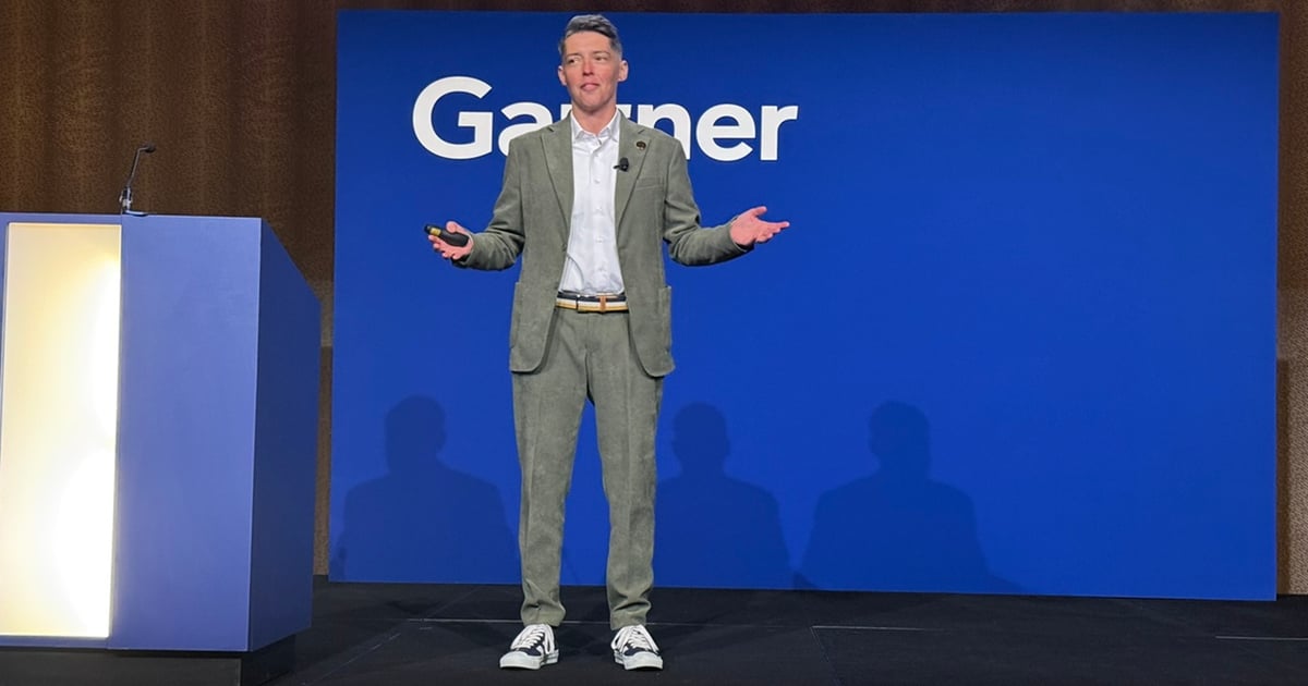 CIOs fight expertise shortage with AI-augmented management