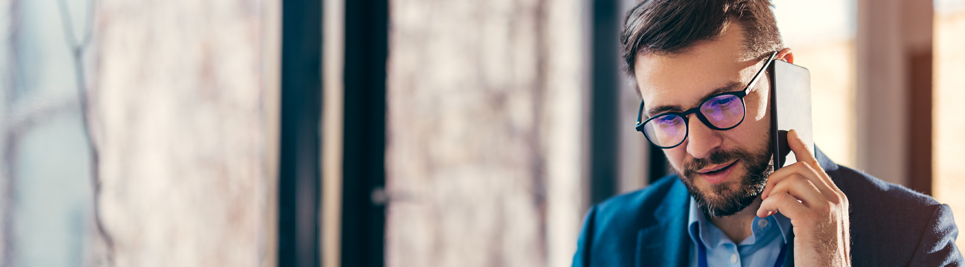 Feature component background