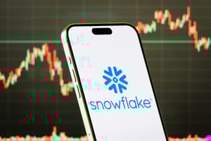 Pic of Snowflake logo on mobile Pic of Snowflake logo on mobile