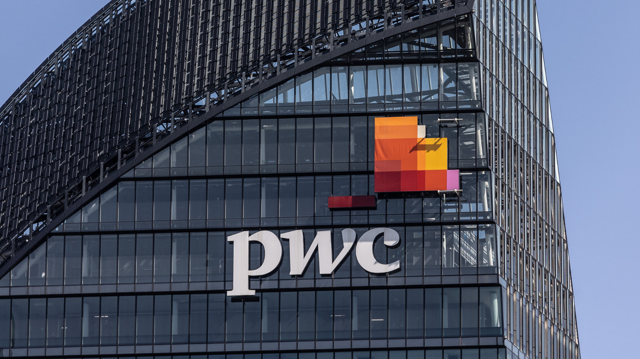 Pwc Gradient PwC to Invest $1 Billion in Generative AI Services