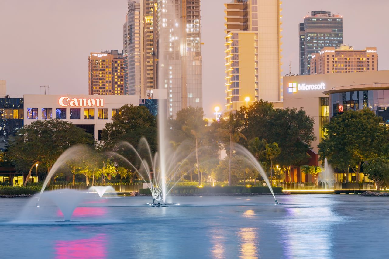 Microsoft to Invest $15B in UAE AI Industry