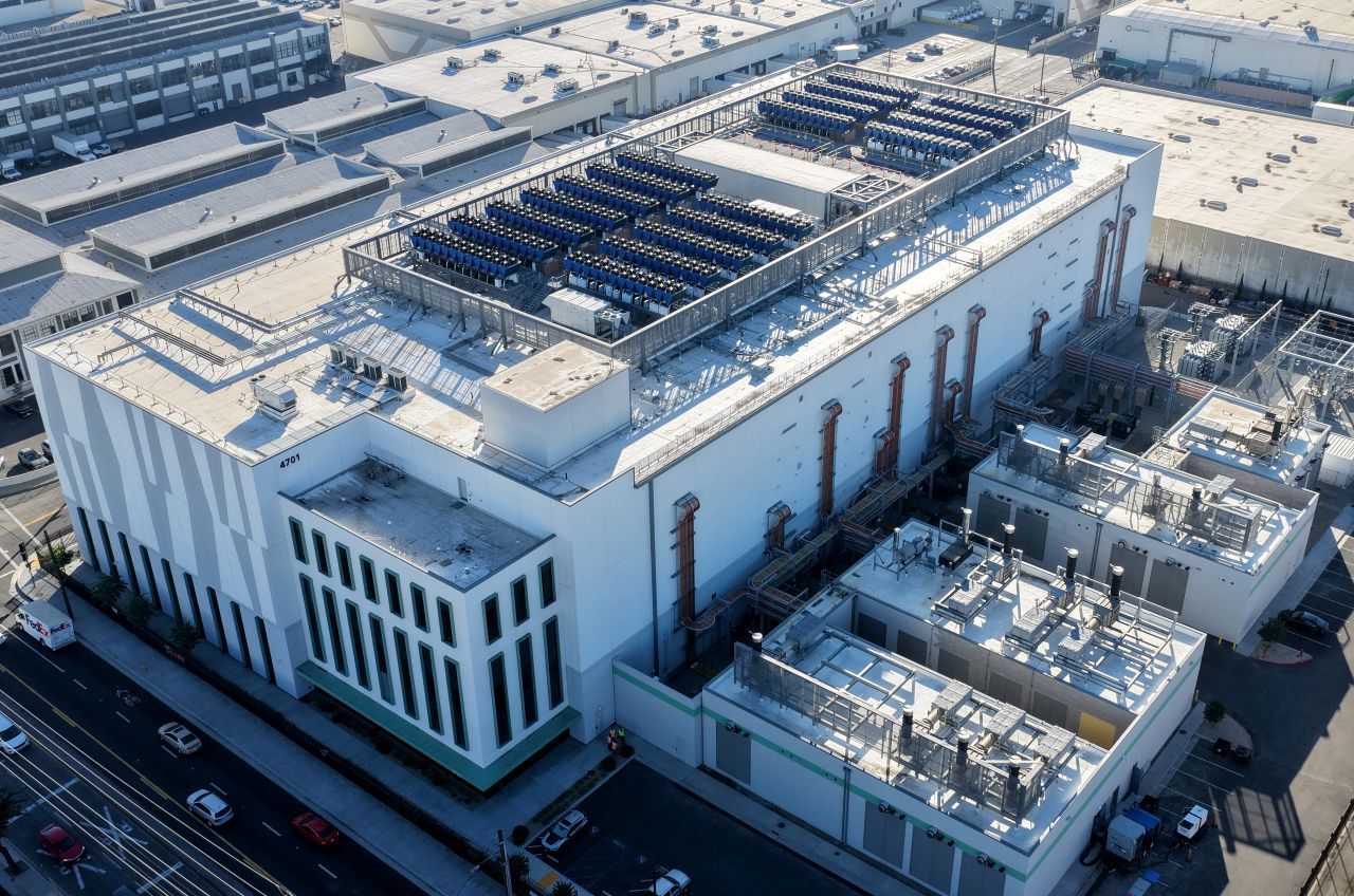 Aerial view of a 33 megawatt data center in Vernon, California Aerial view of a 33 megawatt data center in Vernon, California