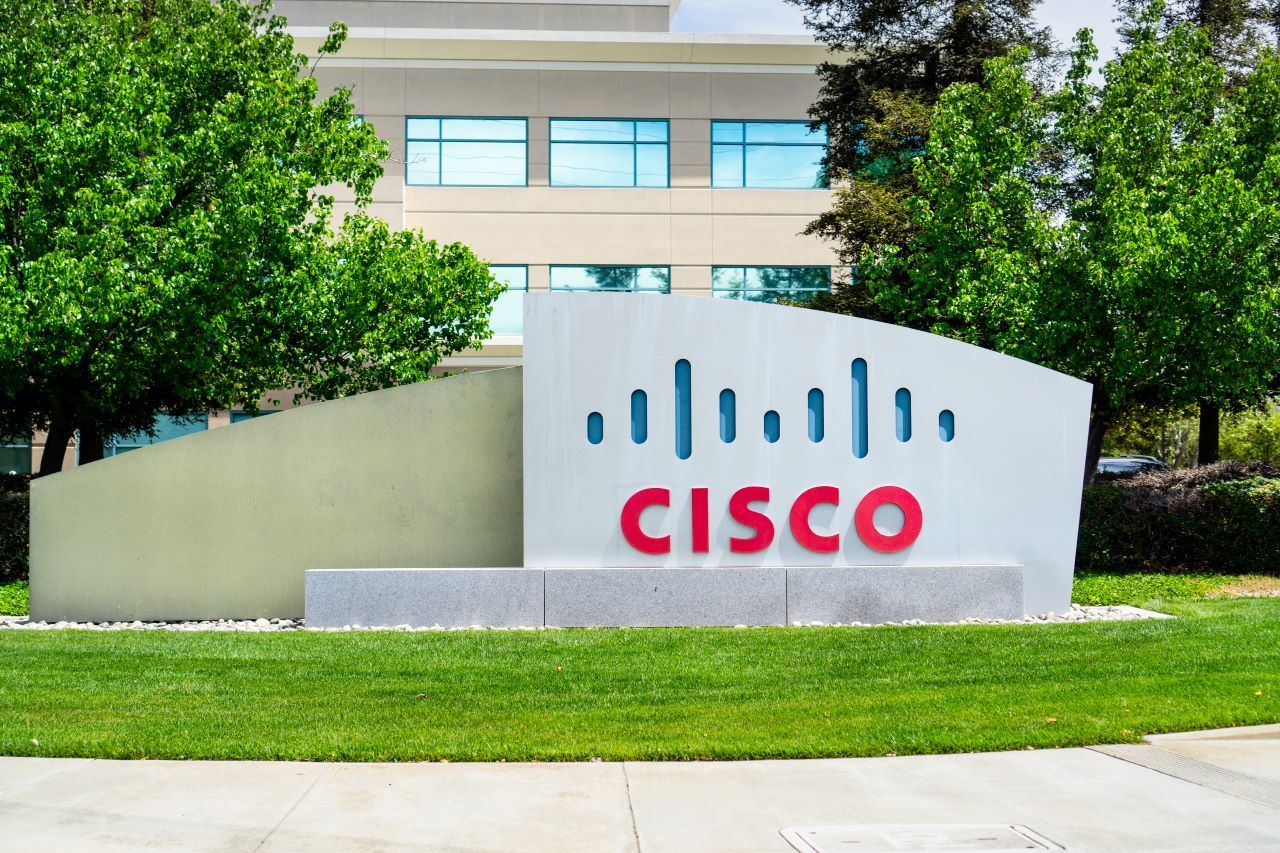 Cisco Buys NeuralFabric for Enterprise AI Boost