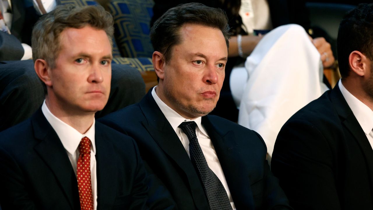 Musk AI Chatbot Under Fire for Sharing False Election Information