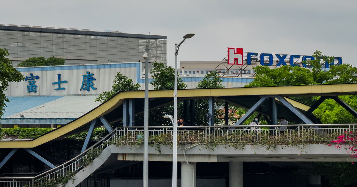Schneider Electric and Foxconn Team Up for Future Data Centers