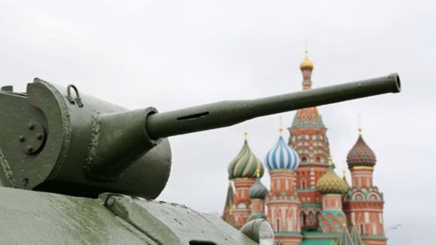 A Russia tank in front of the Kremlin. As Russia invades Ukraine, explore its AI army - including autonomous weapons, drones, and cyber capabilities
