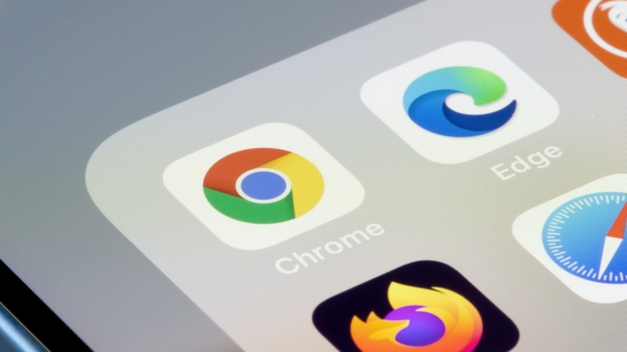 ClickFix Spin-off Attack Bypasses Key Browser Safeguards