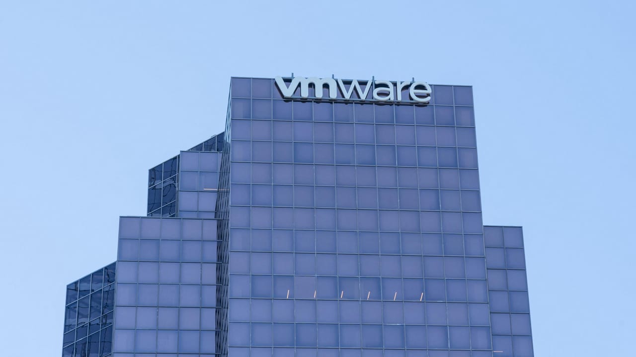 VMware Aria Operations Bug Exploited, Cloud Resources at Risk