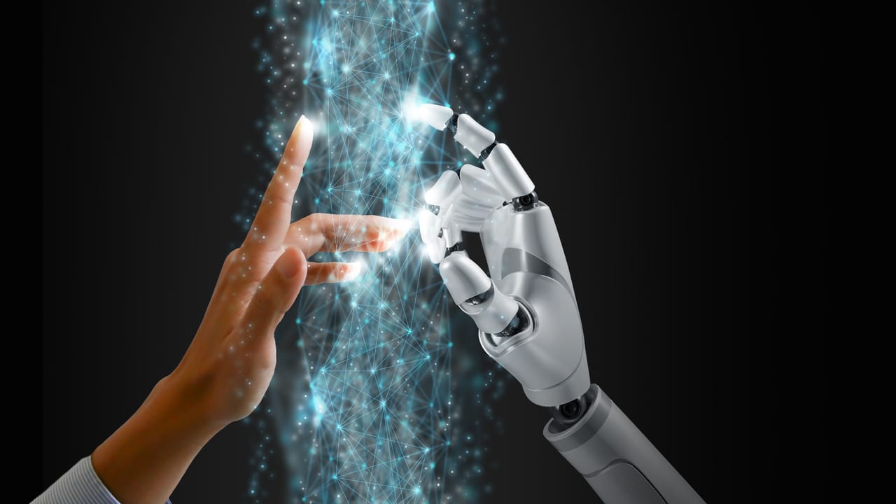 How a Large Bank Uses AI Digital Twins for Threat Hunting