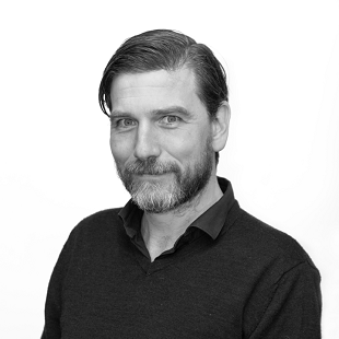 Photo of Justin Hartland Photo of Justin Hartland
