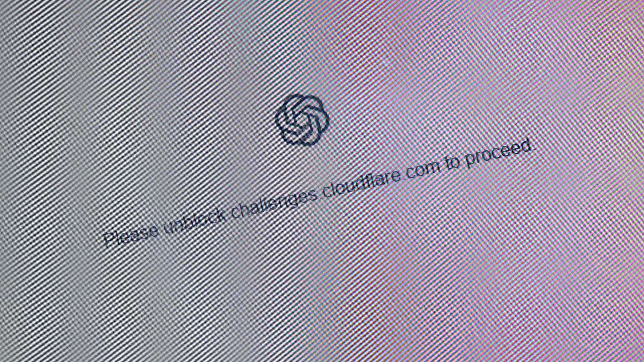 Cloudflareエラーメッセージが画面に表示されている Cloudflareエラーメッセージが画面に表示されている