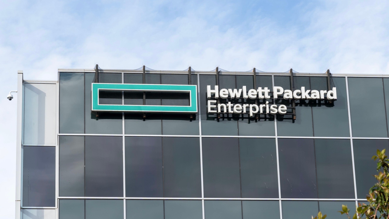 Closeup of Hewlett Packard Enterprise logo and sign on building in San Jose, California Closeup of Hewlett Packard Enterprise logo and sign on building in San Jose, California