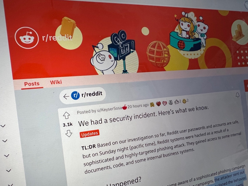 Reddit security notification on social engineering phishing cyberattack