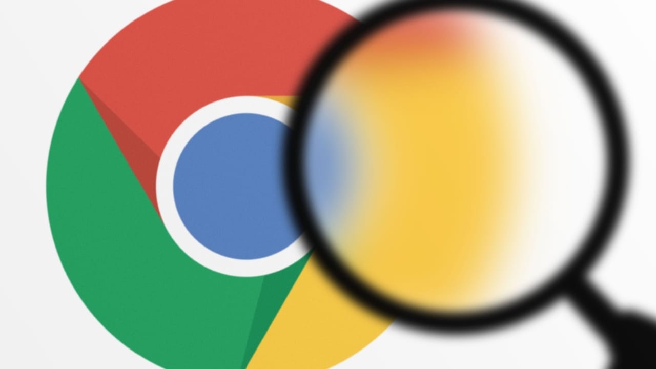 Google Chromeのロゴに虫眼鏡をかけた画像の一部がぼやけている Google Chromeのロゴに虫眼鏡をかけた画像の一部がぼやけている