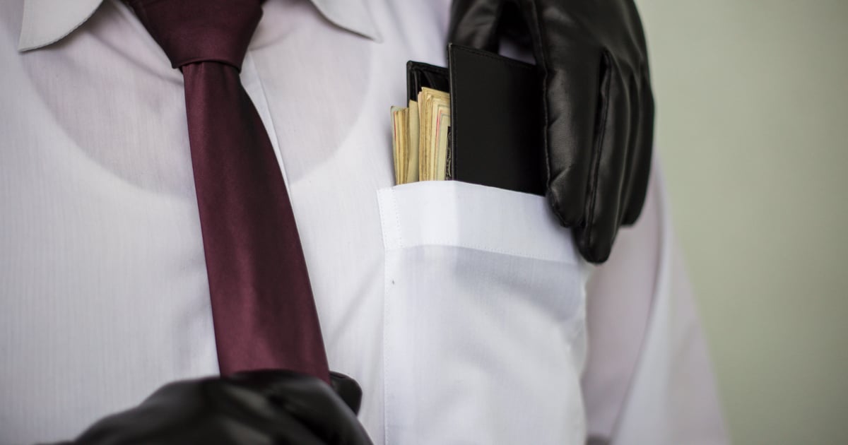 Police dismantle millionaire Airbnb phishing ring Police dismantle millionaire Airbnb phishing ring