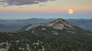 Rising of moon over reading peak Rising of moon over reading peak