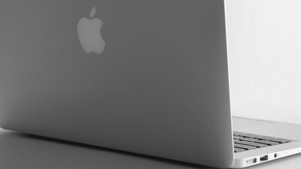 Stealer Spoofs Google, Microsoft & Apple, Then Backdoors macOS