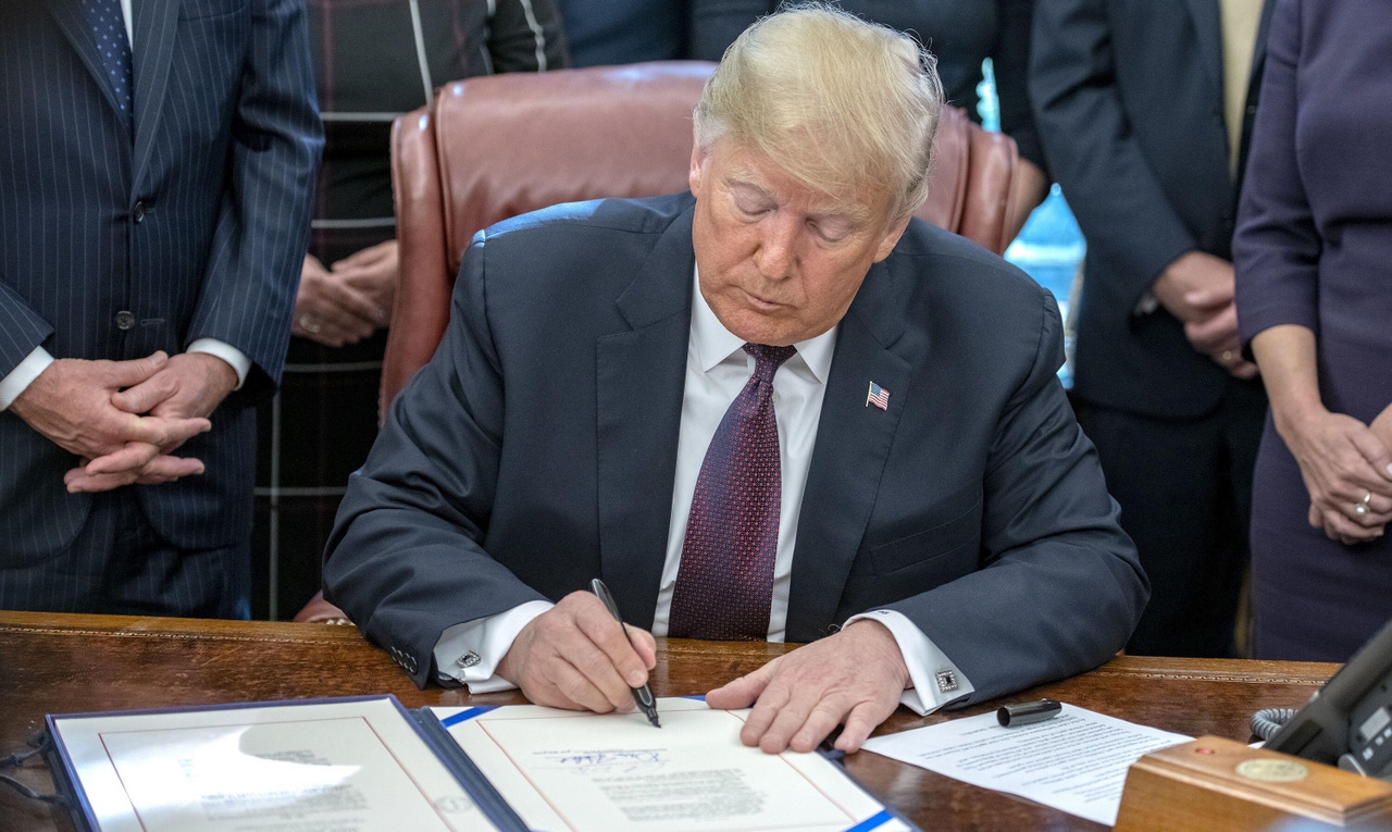 Trump signing cybersecurity order creating CISA in 2018 Trump signing cybersecurity order creating CISA in 2018