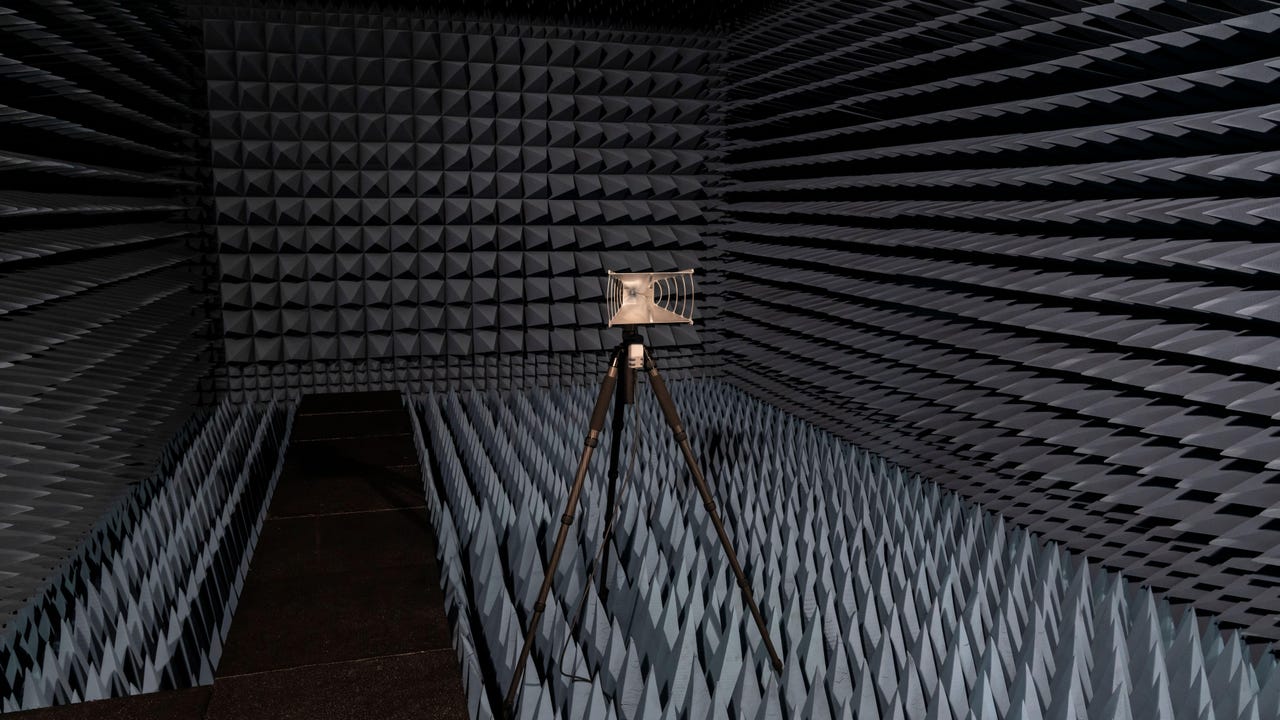 ‘Echo Chamber’ Attack Blows Past AI Guardrails