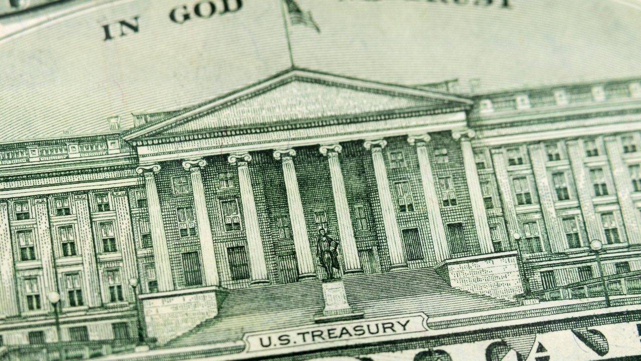 A US money bill depicting the Treasury building A US money bill depicting the Treasury building