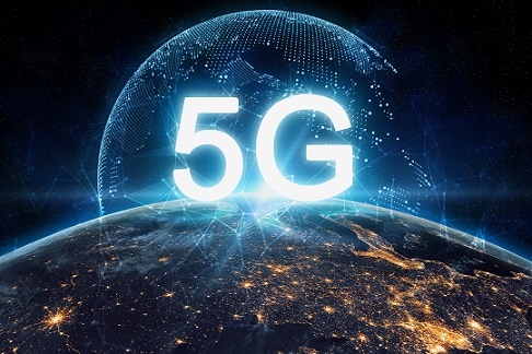 Illustration of a lit-up world at night, with a white dome over it marked 5G Illustration of a lit-up world at night, with a white dome over it marked 5G