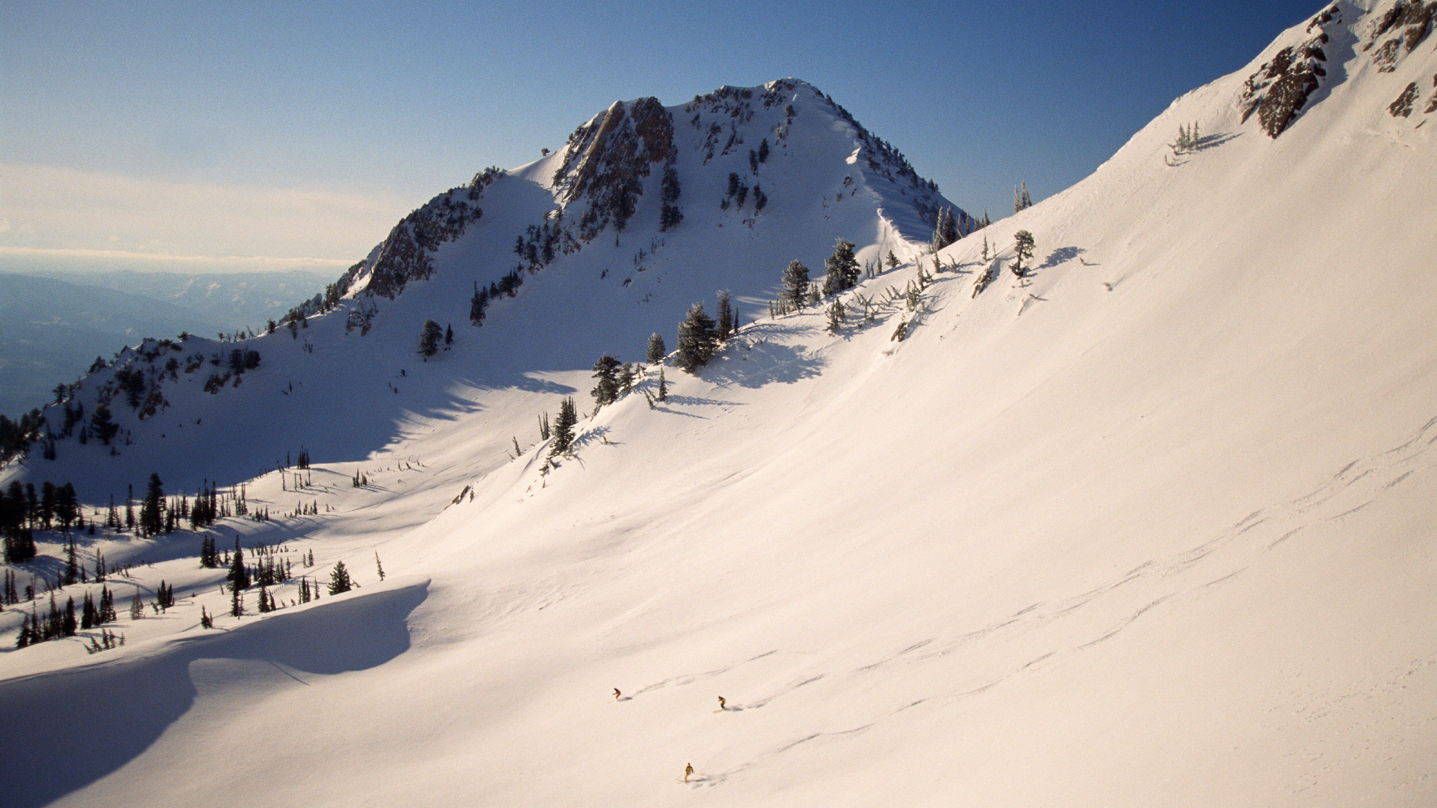 UNC6692 Combines Social Engineering, Malware, Cloud Abuse