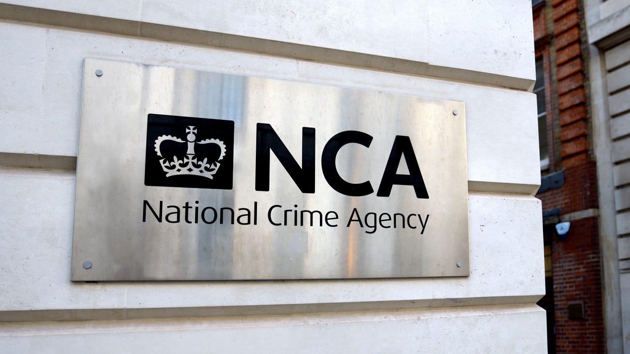 4 Arrested in UK Over M&S, Co-op, Harrods Hacks