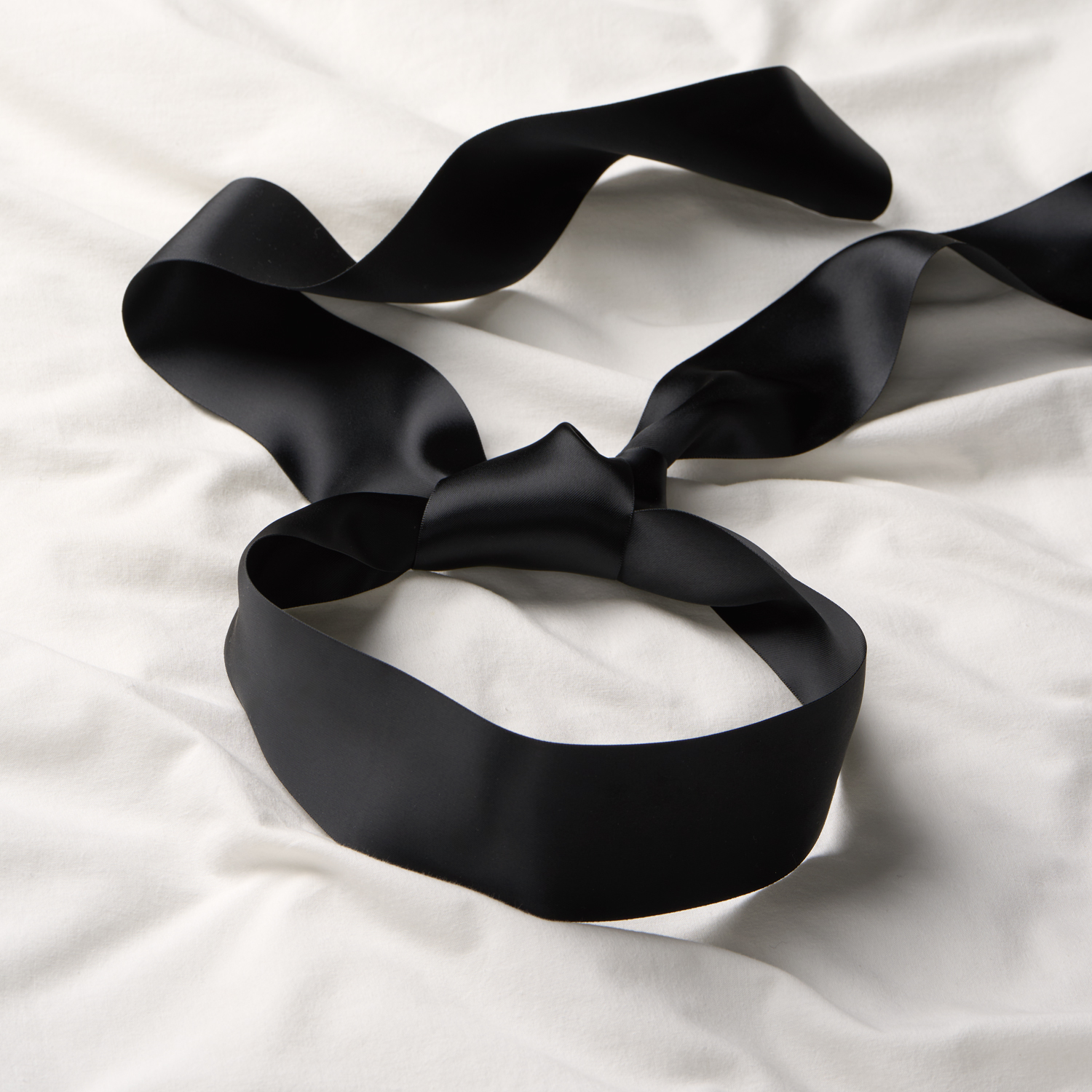 Sinful Deluxe Satin Ögonbindel 1