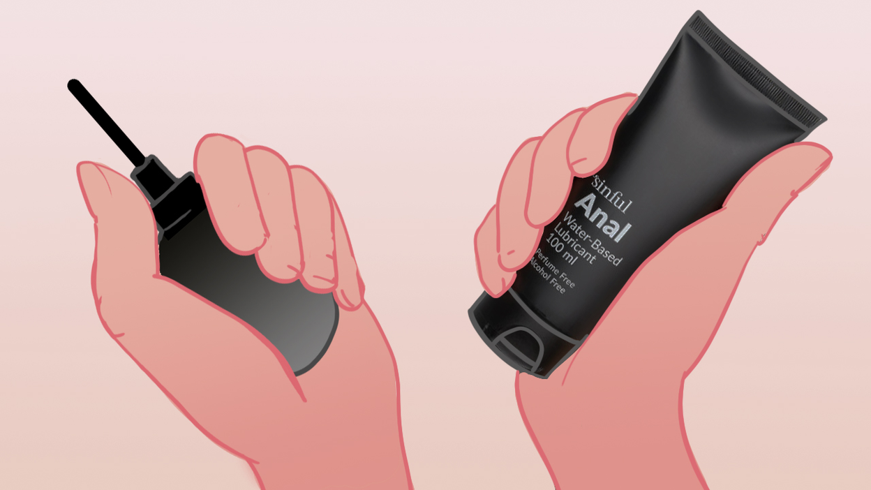 Une illustration de deux mains tenant une poire à lavement noire et un lubrifiant anal noir