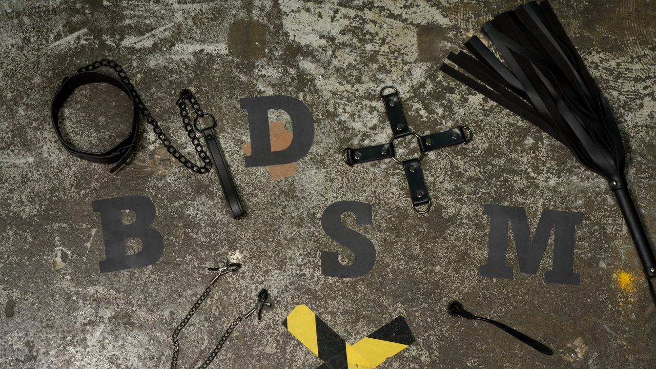 BDSM bokstaver og sexleketøy