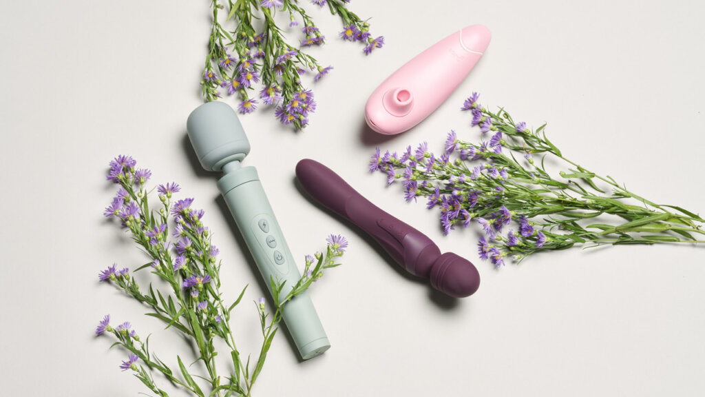 Sextoys et fleurs