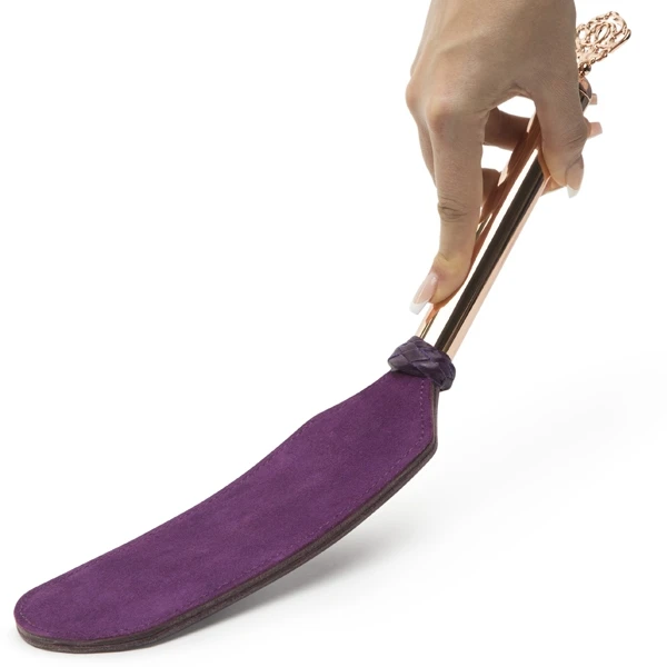 Fifty Shades Freed Cherished Collection Nahkaläimäytin 1