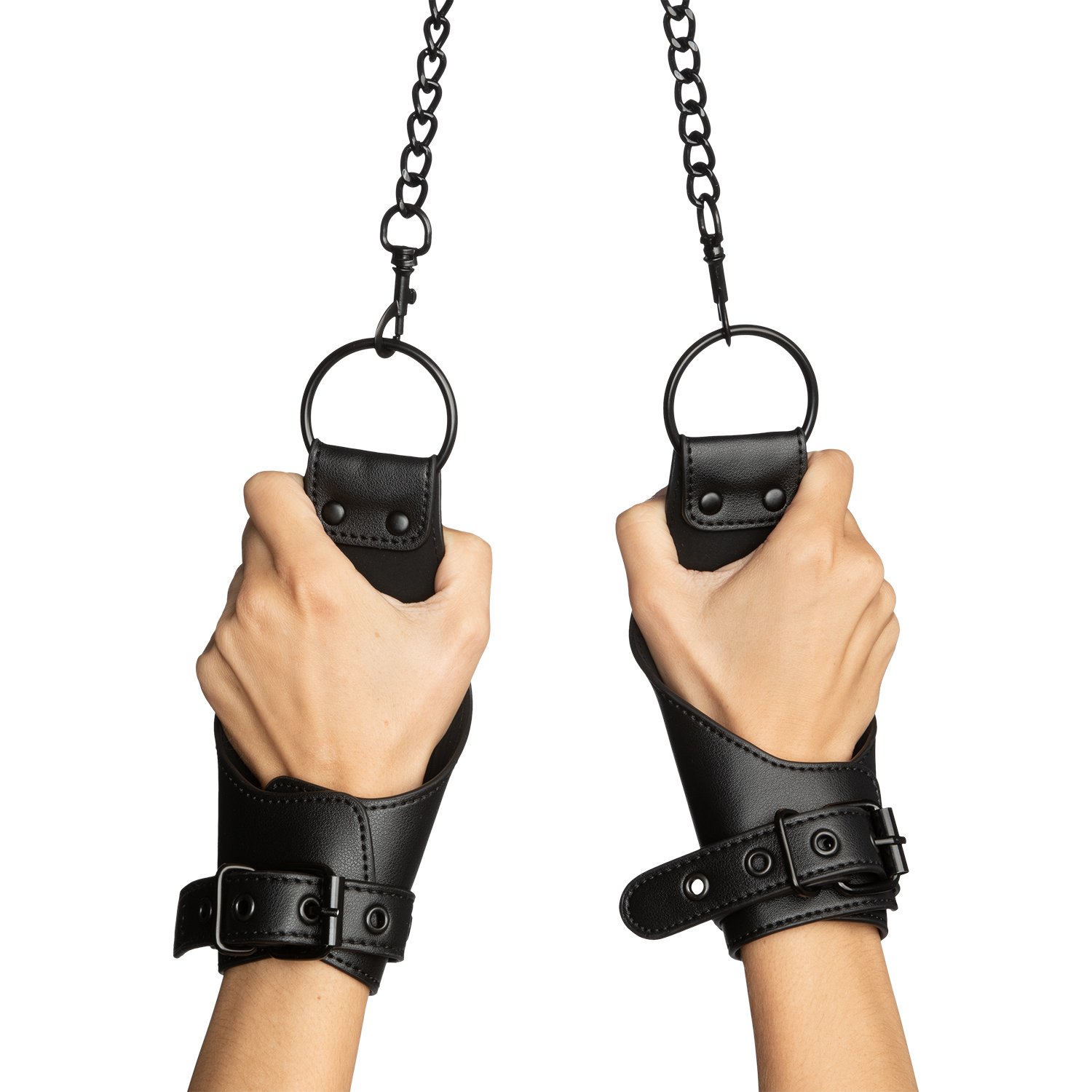 Obaie Hanging Manschetter i Konstläder      - Svart