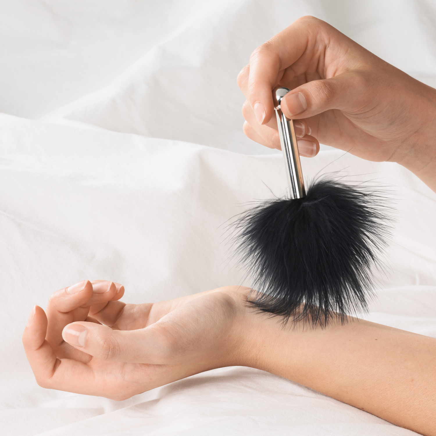 Sinful Tease Feather Tickler var 2