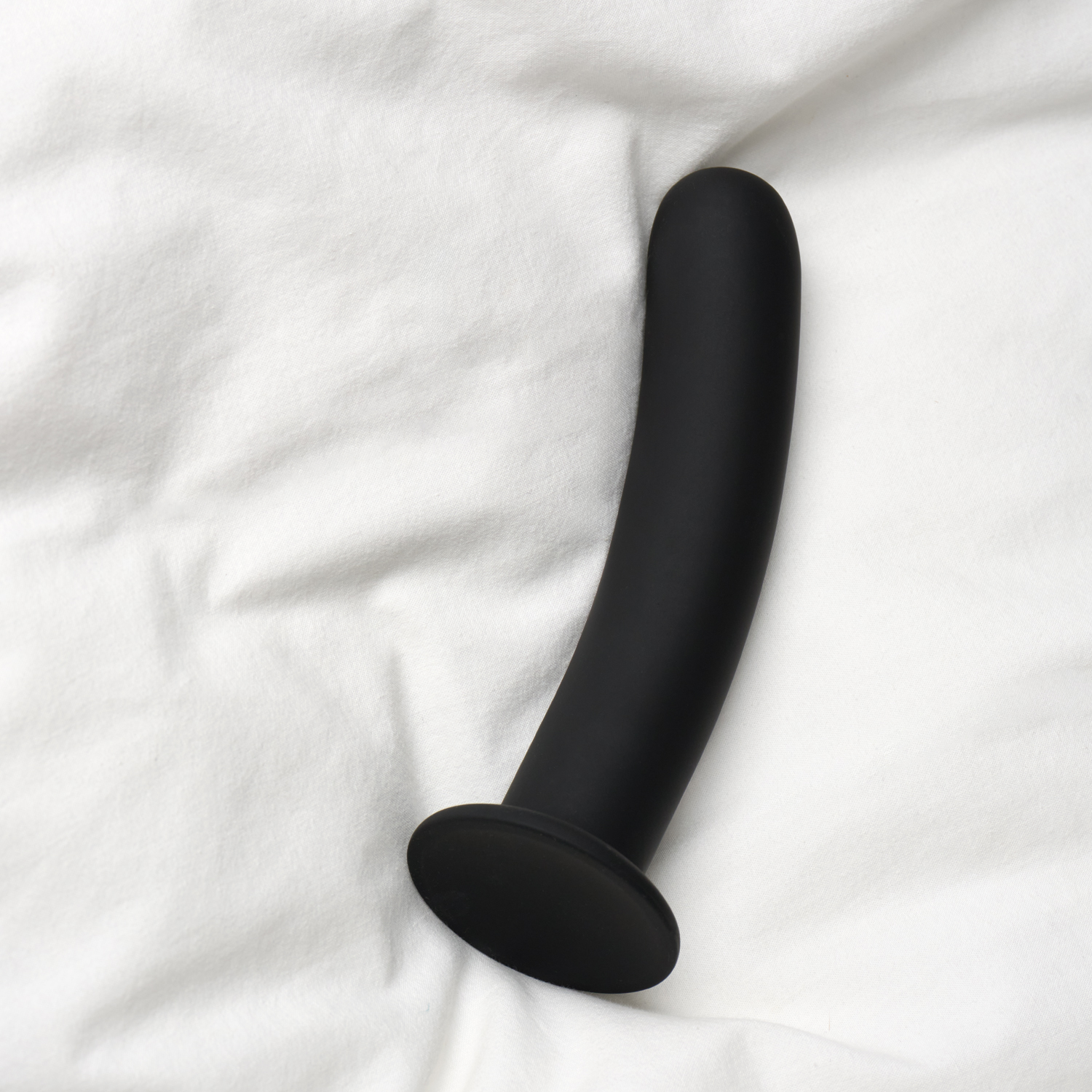 Sinful Slender Silicone Black Dildo Large 17 cm 1