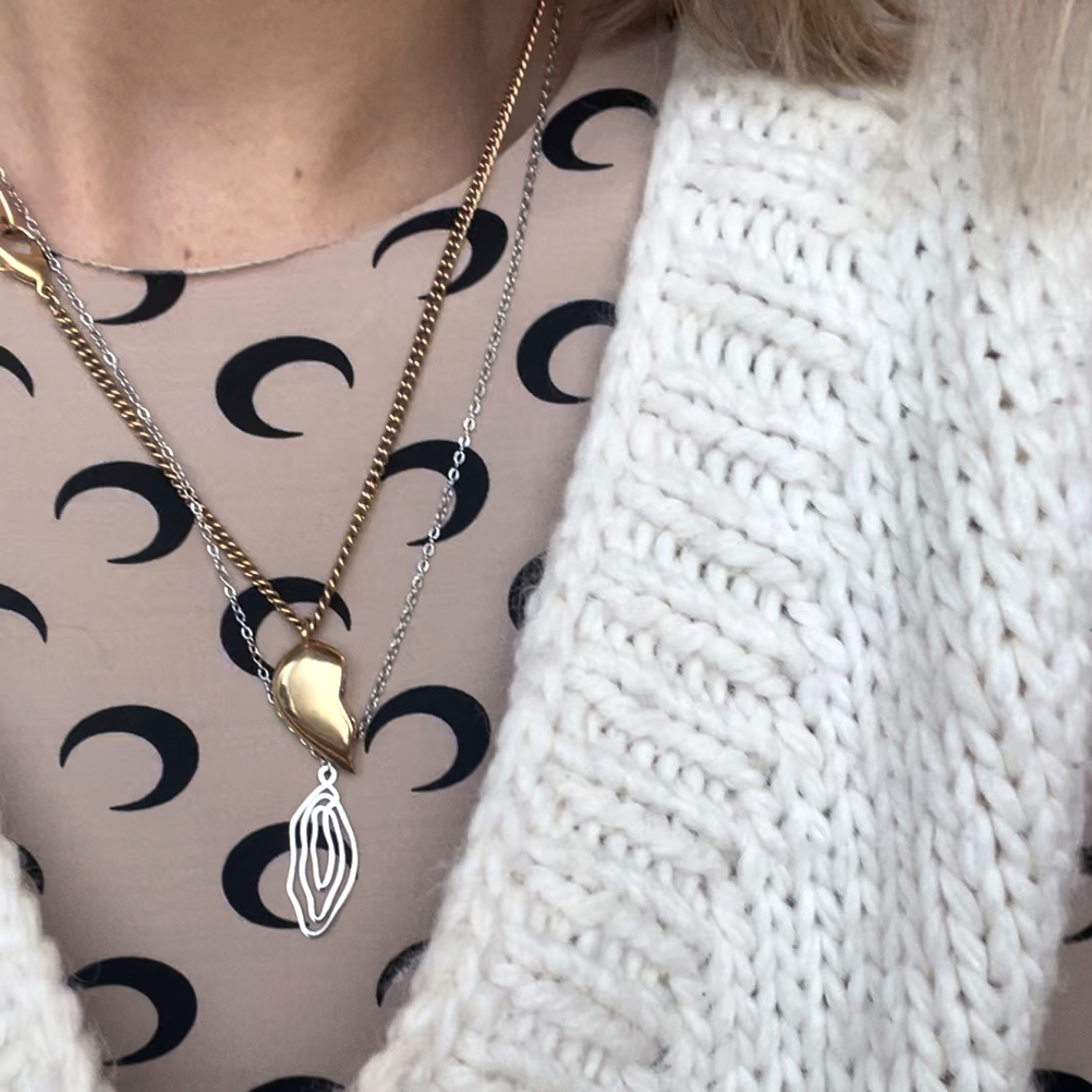 Sinful Vulva Halskette var 2