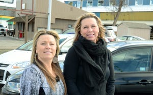 Deana Eckman and daughter Shelley Whitney at their dealership