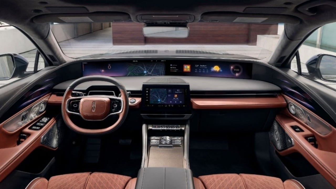 WardsAuto Podcast: News Highlights and VueReal’s Reza Chaj on Lighting Innovation in Today’s New Vehicles