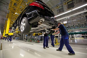 Mercedes begins volume production of new FWD BClass car at Hungarian plant