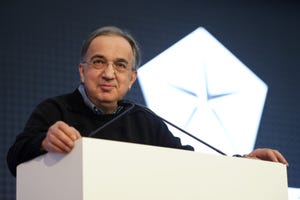 Marchionne says no current plans to merge with another automaker