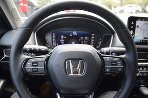 02 2022 Honda Civic wheel closeup