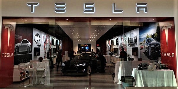 Tesla-Natick-MA-Mall.jpg