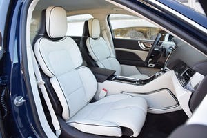 2017 Wards 10 Best Interiors Nominee: Lincoln Continental