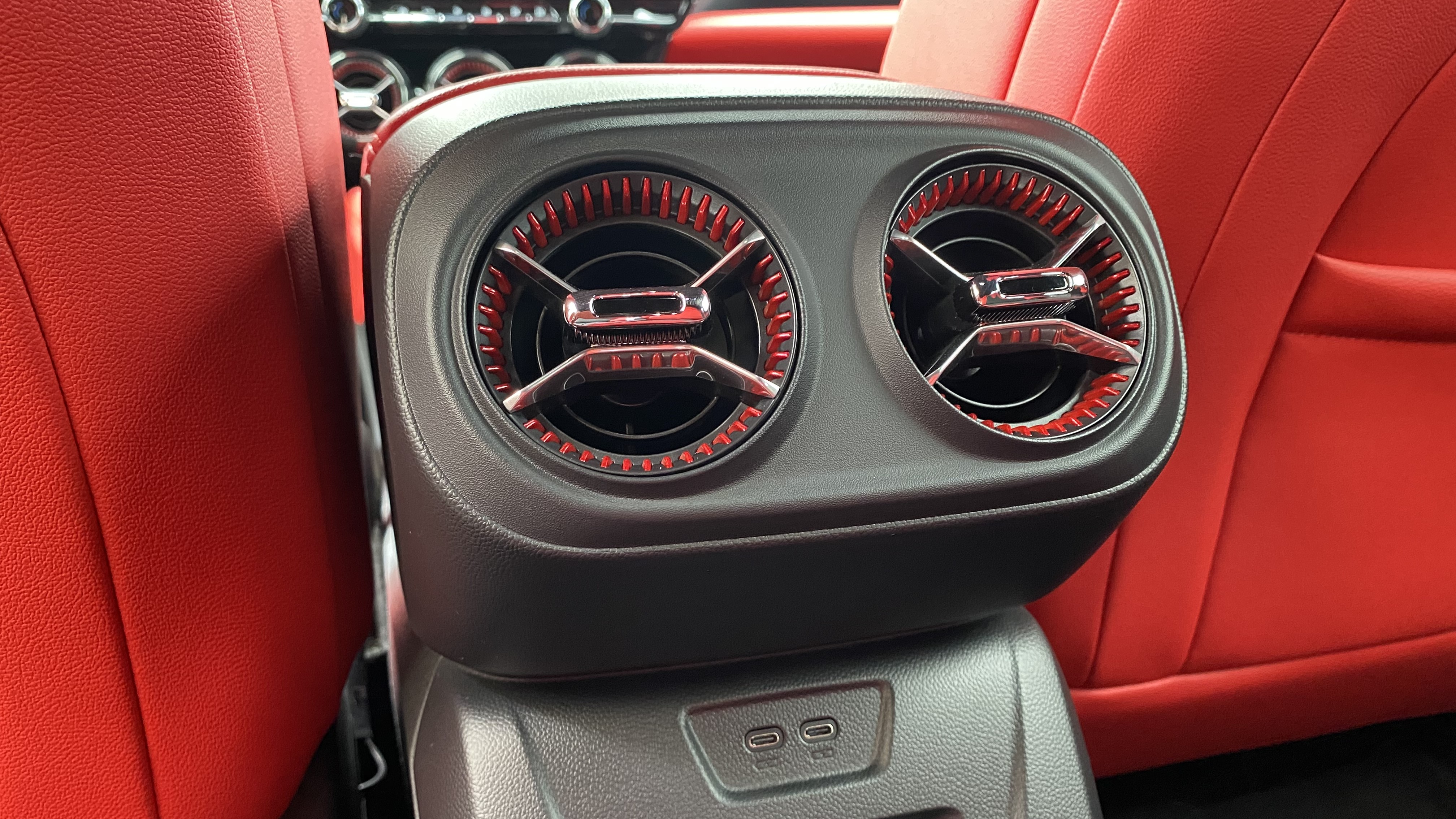 2024 Wards 10 Best Interiors &amp; UX Winner: Chevrolet Blazer EV