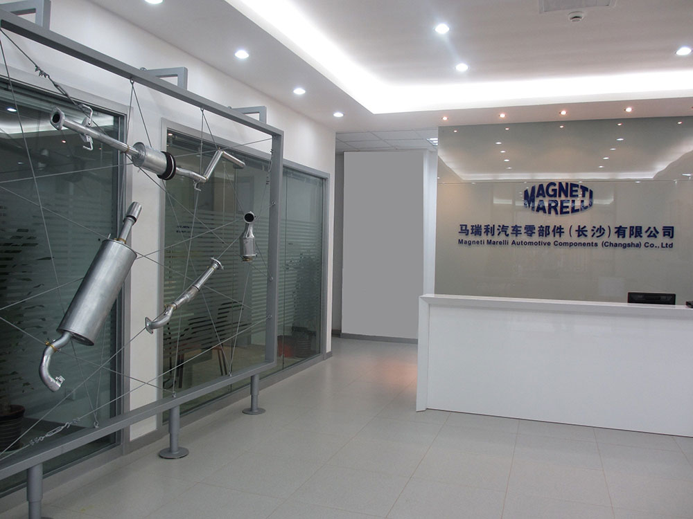 Magneti Marelli works closely with local suppliers to improve quality Magneti Marelli works closely with local suppliers to improve quality