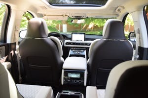 19 Lincoln Aviator view from 3rd row center