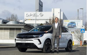 Florian Huettl CEO Opel