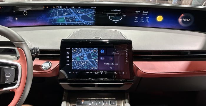2024 Lincoln Nautilus 48-inch screen