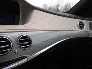 2014 Ward’s 10 Best Interiors Winner – Mercedes S550